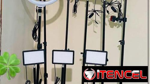 Tripodes 1.70 y 1.10 + panel Led dos en uno