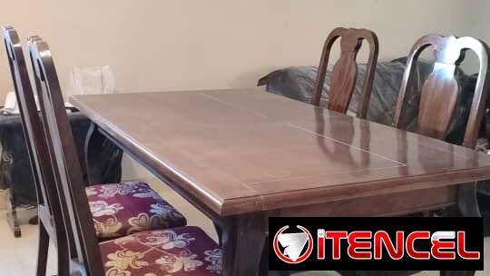 Se vende juego de sala y de comedor
