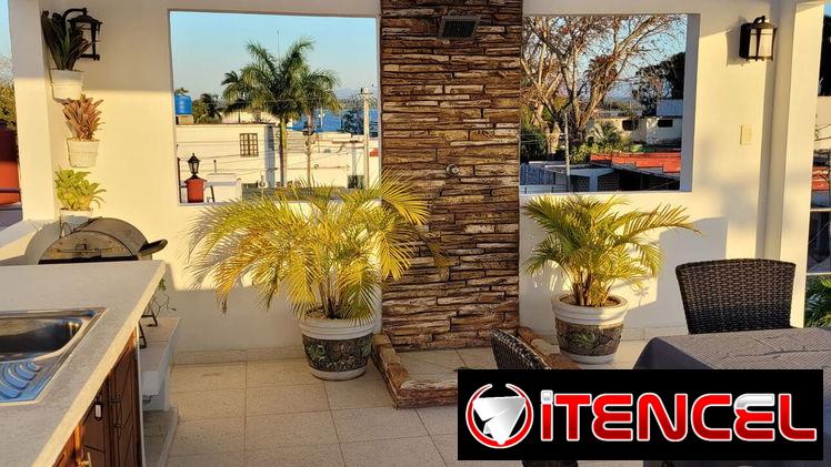 Casa de renta en Punta Gorda.