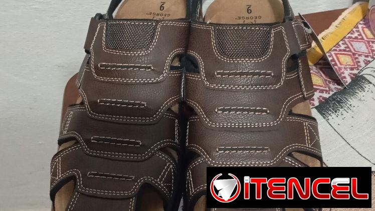 Sandalias de cuero nuevas en venta