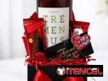 🍷💝 Arreglos con vino y dulces – Elegancia en cada detalle