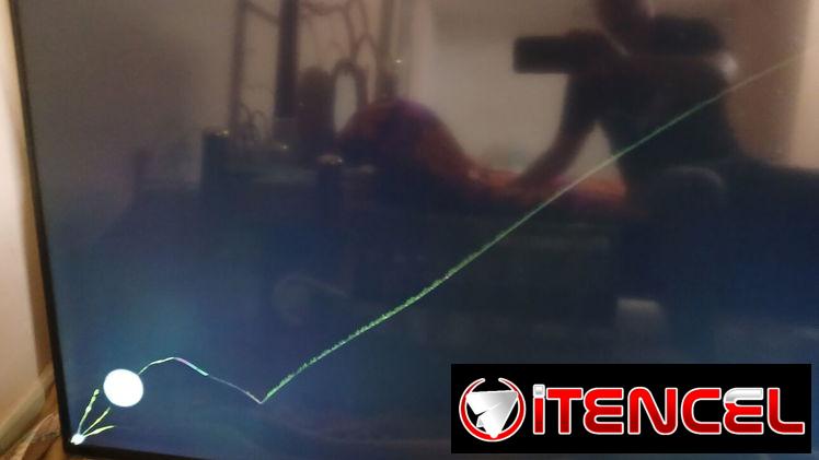 TCL Smart TV 65 pulgadas con pantalla rota