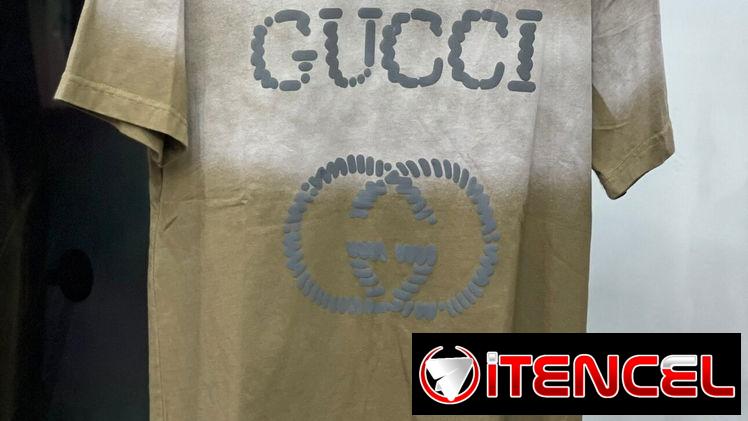 Pullover de marca