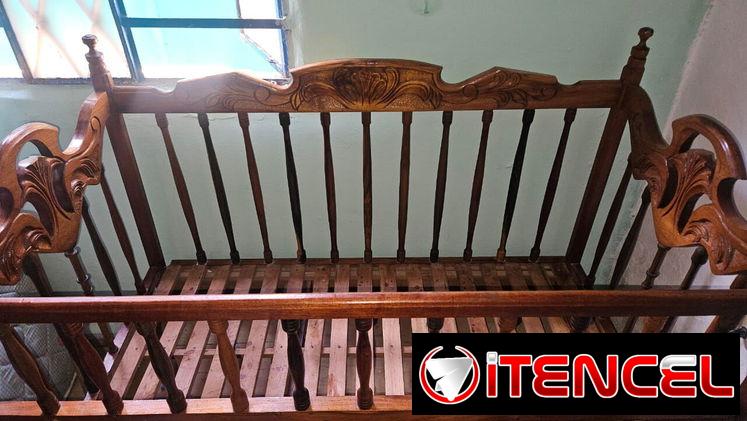 Se vende cuna con colchon en perfecto estado