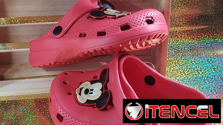 Crocs, chancletas, sapitos