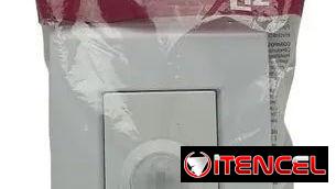 Interruptor con sensor de movimiento. Marca Tramontina.