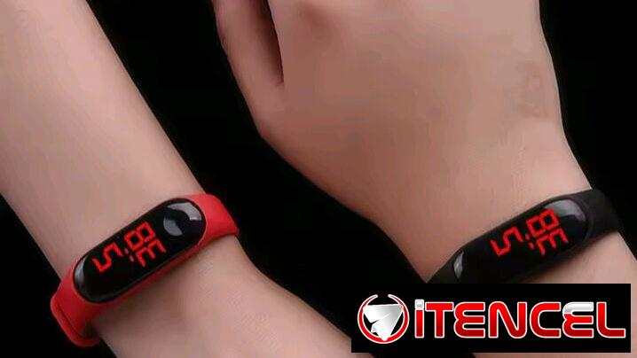 Reloj con display led
