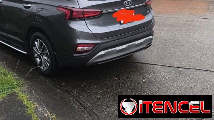 Vendo un negocio, Hyundai Santa Fe, 2019, siete plazas este es el panameño motor 2.4