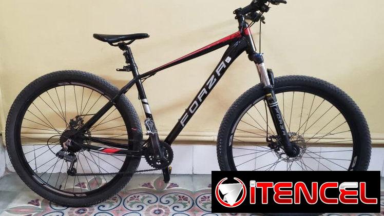 Bicicleta Medida 29 de 8 Velocidades de uso pero en buen funcionamiento en 220 USD