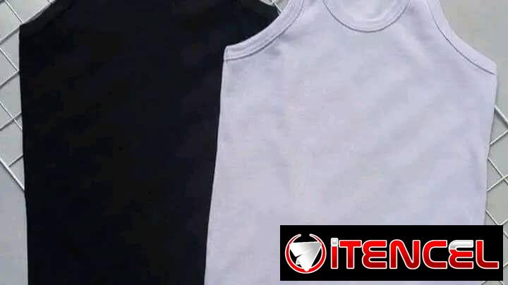 Disponible camiseta