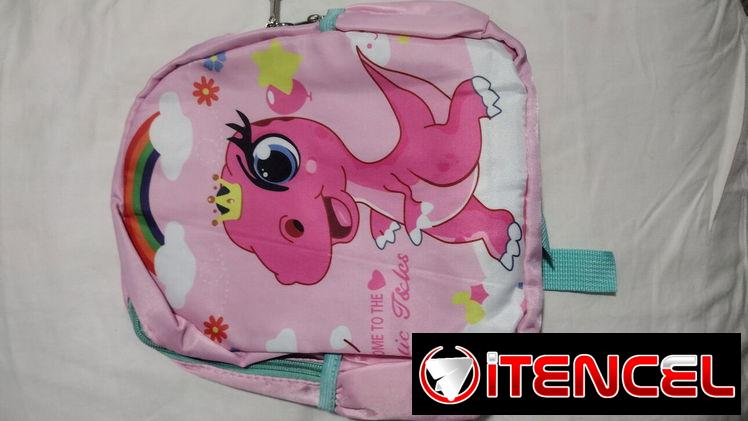 Mochilas para niños y niñas, grandes a 25usd ,medianas a 15usd y pequeñas a 10usd