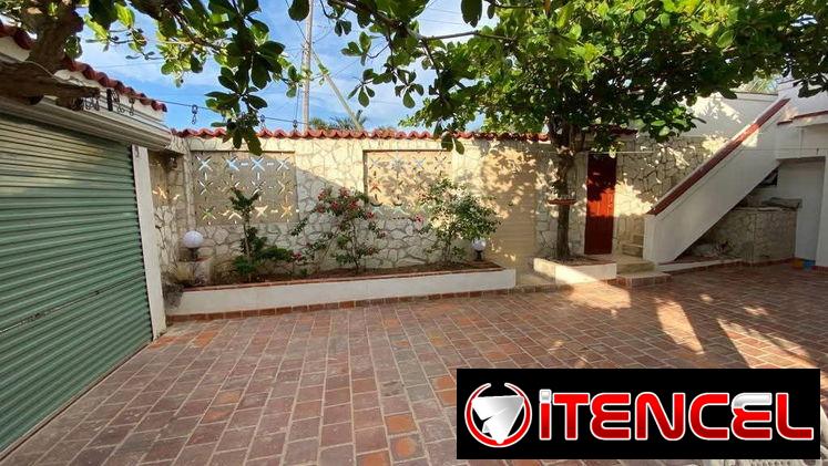 Venta de propiedad en guanabo con vista al mar