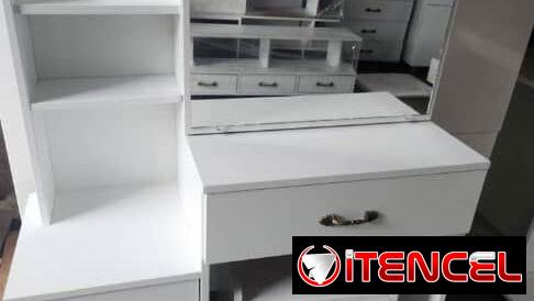 Cómoda de 12 de 8 y de 6 gavetas