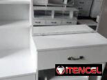 Cómoda con espejo