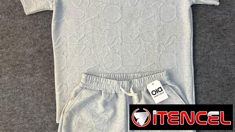 Conjuntos de camisa y short