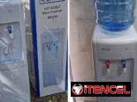DISPENSADOR DE AGUA FRÍA Y CALIENTE. Incluye el botellon ROYAL