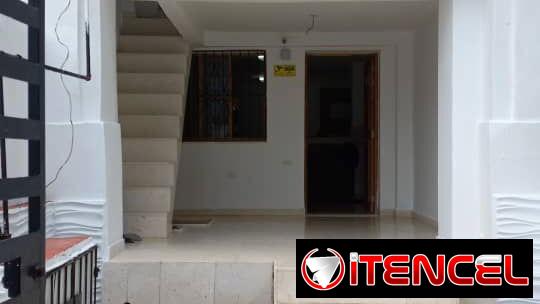 Venta de propiedad en plaza  por calle C