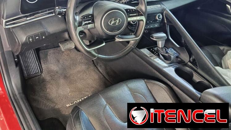 Vendo Hyundai Elantra, 2022 importado