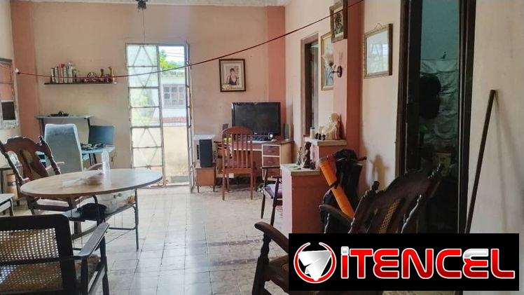 Venta de casa en 10 de Octubre. #92