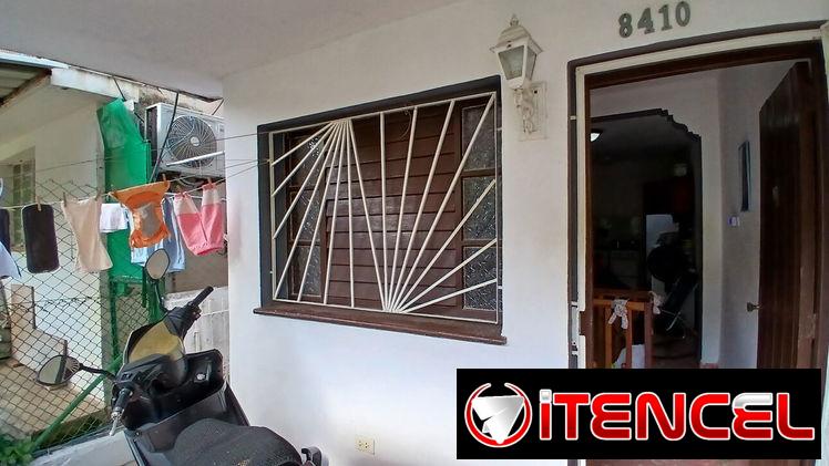 Permuto perdiendo garaje Playa en bajos 53582376