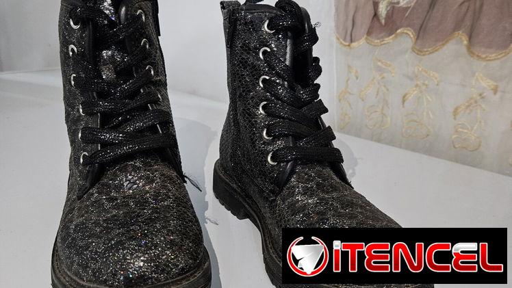 BOTAS DE NIÑA. Marca Dolce Vita #2. Hecho en USA