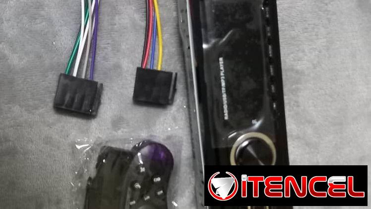Reproductora con Bluetooth, tarjeta Micro SD, control remoto