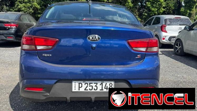 Vendo o negocio Kia rio del 2019 carrito bueno