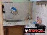 Permuto casa en bajos de tres cuartos y tres baños. Ideal para alquilar habitaciones. En Centro Habana. Adis 58711030