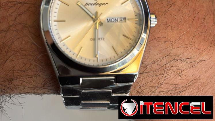 Reloj plateado marca Poedagar para hombre,