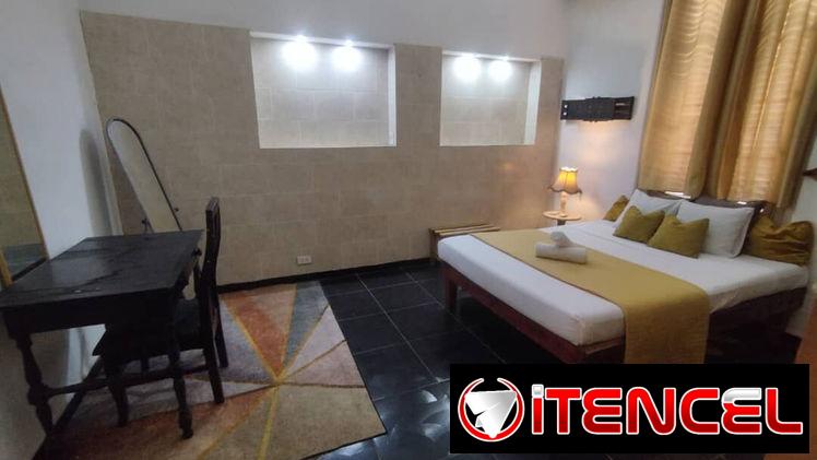 ✈️ Apartamento de 2 Habitaciones en Habana Vieja con Vista al Museo de la Revolución REF 1438