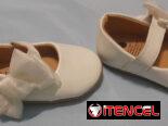Zapatos para bebe hembra