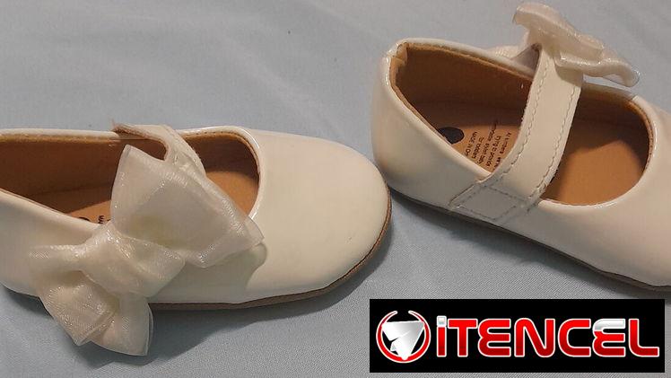 Zapatos para bebe hembra