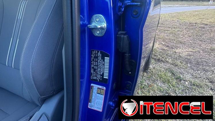 Vendo o negocio Yhunday Elantra 2025 cero millas entrado al país