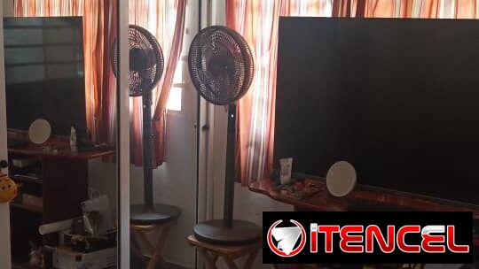 Venta casa placa libre y patio 2 cuartos Playa 25mil 53582376