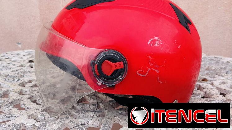 Casco semi integral de plasticos