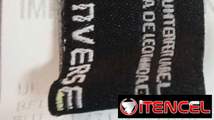 Abrigo Marca “Converse”
