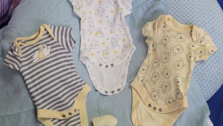 👶🌸 VENTA DE ROPITA DE BEBÉ 🌸👶 ✨ Todo en perfecto estado, usado con mucho amor ✨