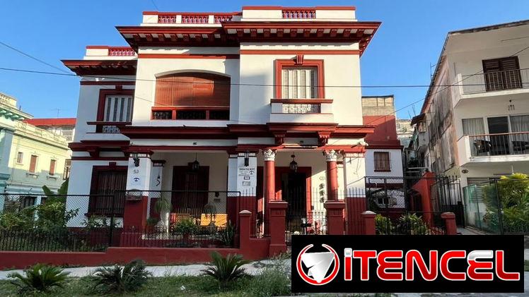 RENTA APARTAMENTO INDEPENDIENTE, EN EL VEDADO,  CON 1 HABITACIÓN +53 52463651 .cerquita del hotel Habana Libre,  Y