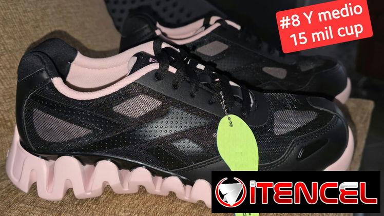 Tennis Reebok nuevos 15 mil cup #40.5 (8 y 1/2) Original vedado mensajería adicional si desea 53614857