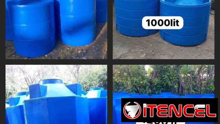 Tanques de agua original con trasporte incluido.