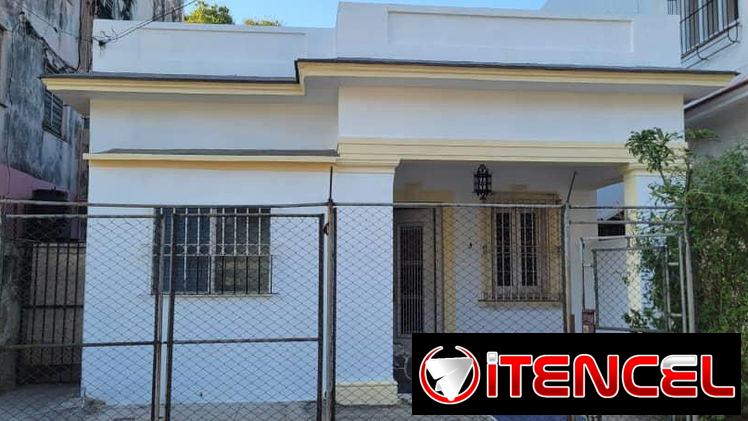 🏡 Casa independiente con garaje y placa libre – Reparto La Sierra, Ampliación Almendares, Playa.