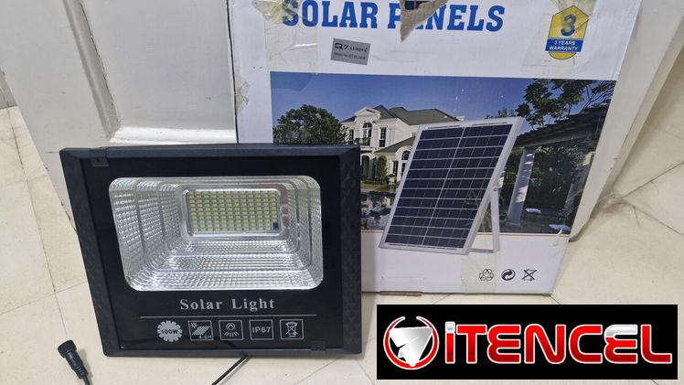 Lámpara solar con panel 100W