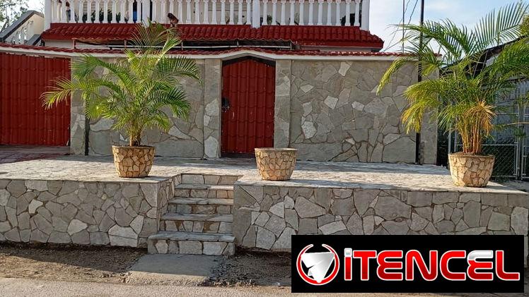 ♦️🌴Casa de renta de 7 habitaciones, con paneles solares, en Guanabo. Tomás
