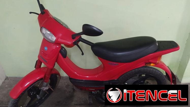 Moto Vespino Velofax,65 Cc, Automática, compresión a 43.5, cilindro y Pistón Airsal montado hace 1 año, escape turbo Kit