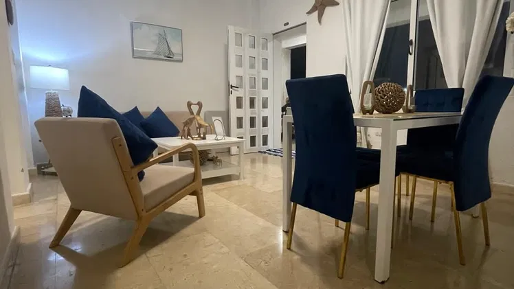 Alquiler de casa en la playa con vista al mar. Renta de casa en la playa con desayuno incluído y salida al mar.