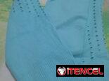 Se vende ropa de mujer