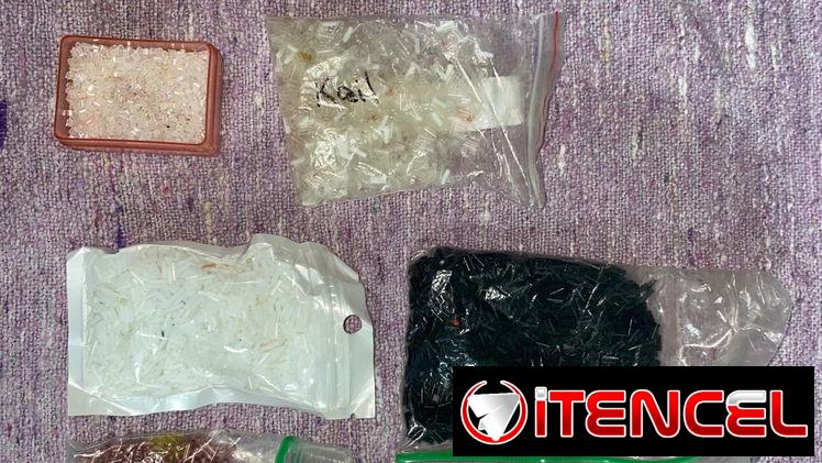 Materiales para la creación de accesorios. 52901568 móvil y WhatsApp.