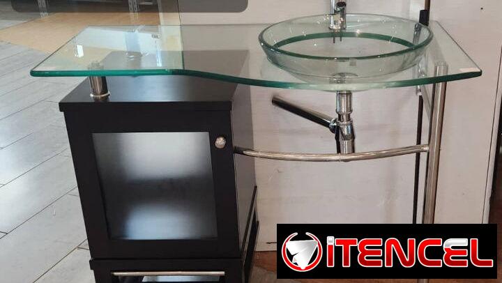 Mueble de baño con lavamano y todos sus accesorios comunícate con Pedro