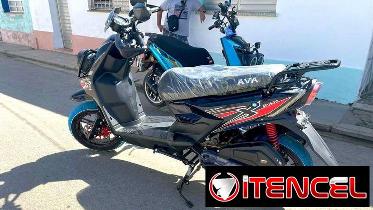 MOTO COMBUSTION / AVA AVISPÓN 180cc / NUEVA A EXTRENAR POR USTED / BUENA AUTONOMIA / PAPELES EN REGLA /