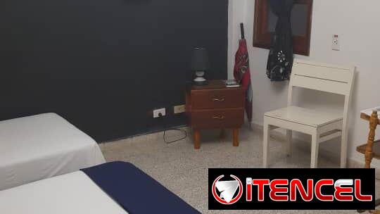 📍 Cod. Z – Hostal en La Habana Vieja | Electricidad Constante y Confort 🏠
